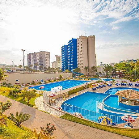 Apartmán Golden Dolphin Express - Viva Ferias Caldas Novas Exteriér fotografie